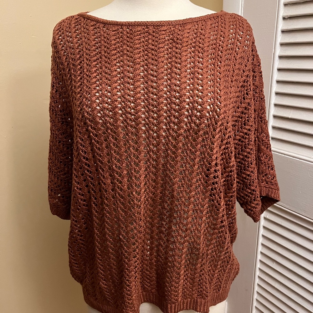Marled Women's Open-Knit Sweater in Warm Brown. Size XL